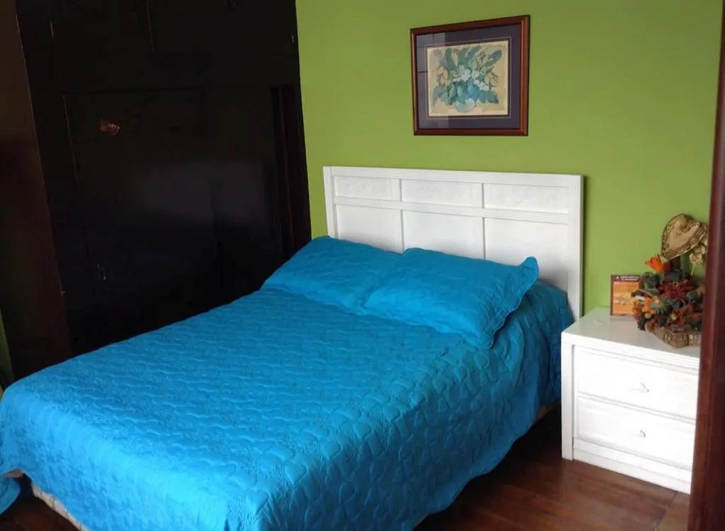 بيت شباب Hostal El Vagabundo Quito الإكوادور